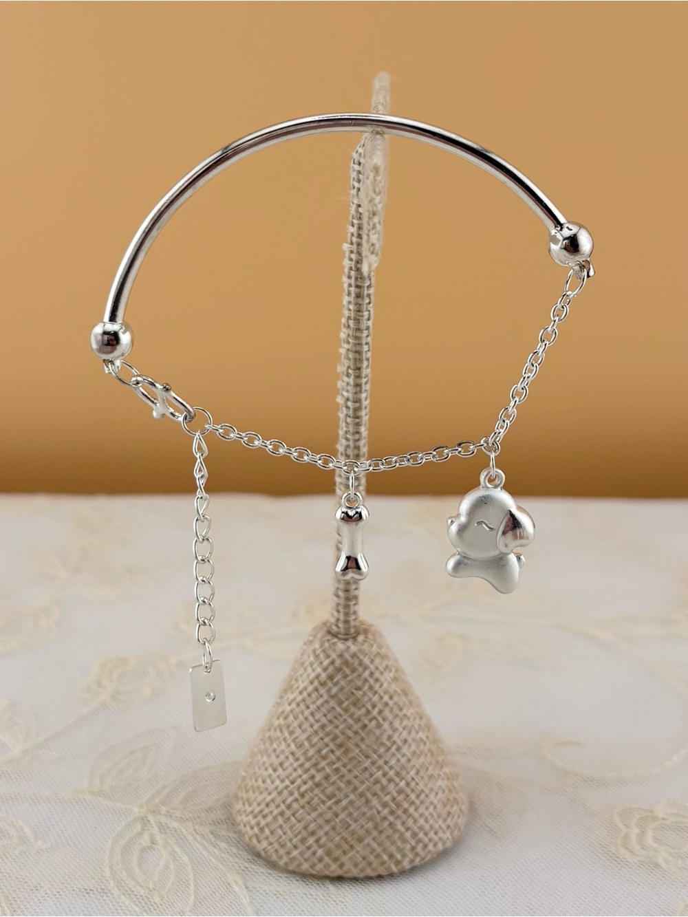 Chow Tai Fook 999 Pure Fine Silver Dog Charm Bracelet